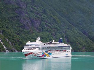 Norwegain Cruise Line Alaska Cruise - Accent On Travel